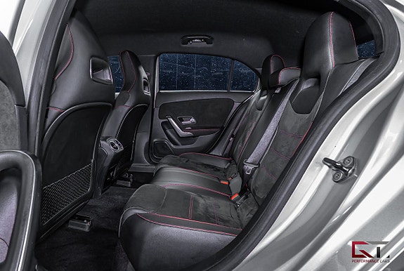 Mercedes-Benz A200 d 16 of 18