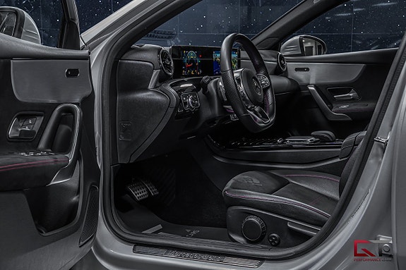 Mercedes-Benz A200 d 8 of 18