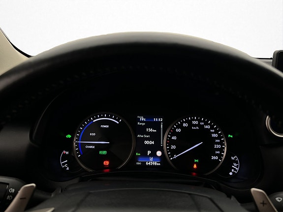 Lexus NX300h 19 of 30