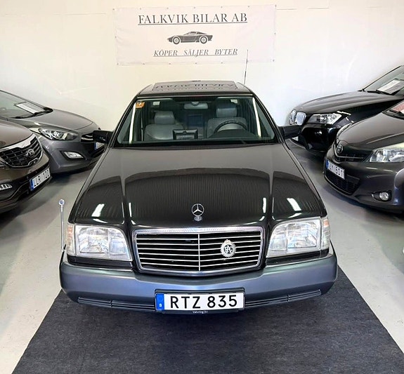 Mercedes-Benz S500 23 of 26