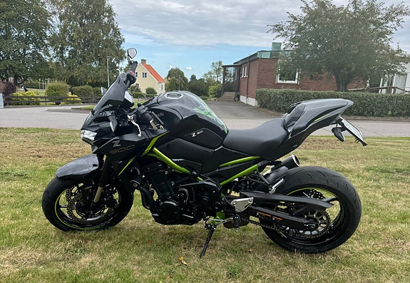 Kawasaki Z900 5 of 5