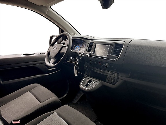 Opel Vivaro-e 13 of 15