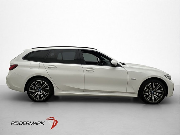 BMW 330e 9 of 30