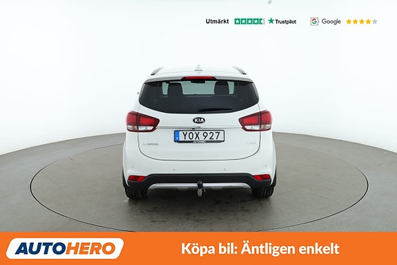 Kia Carens 4 of 30