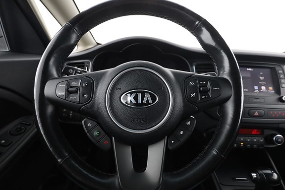 Kia Carens 19 of 30