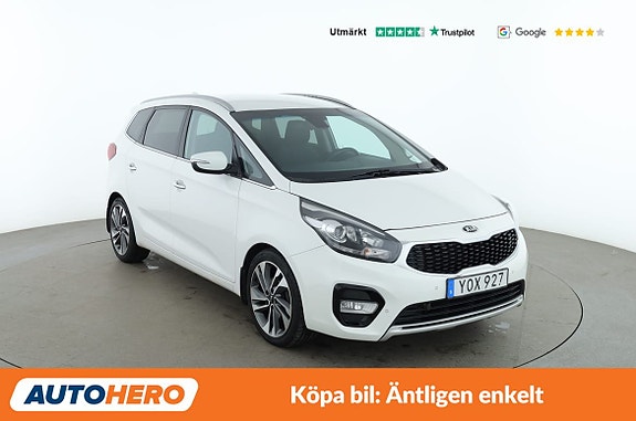 Kia Carens 8 of 30