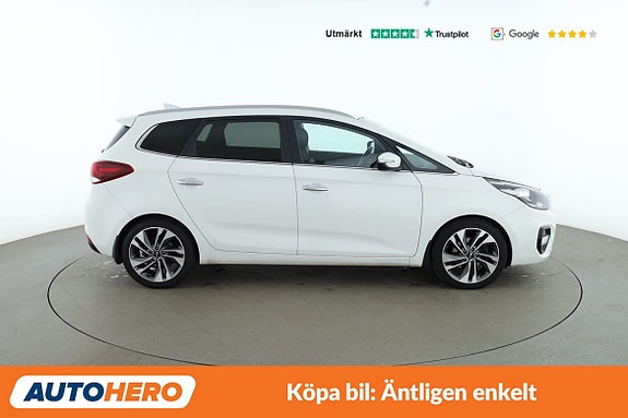 Kia Carens 7 of 30