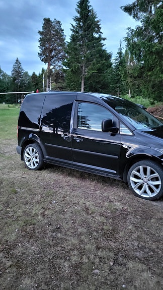 Volkswagen Caddy 2 of 5