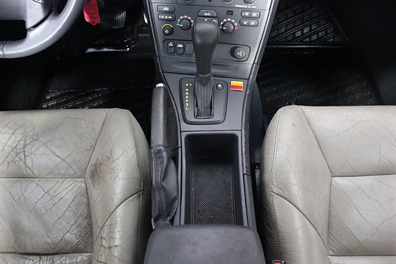 Volvo V70 17 of 19