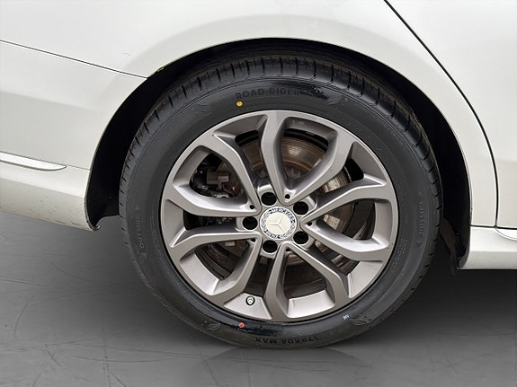 Mercedes-Benz C180 27 of 28