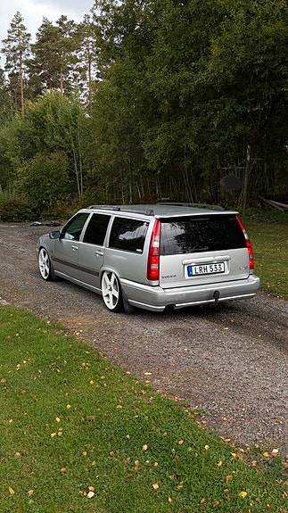 Volvo V70 6 of 10