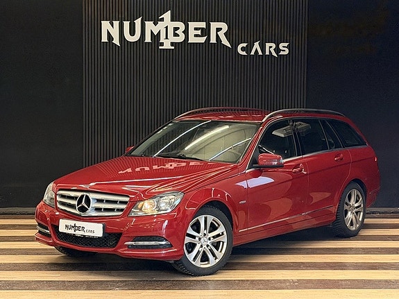 Mercedes-Benz C180 2 of 26