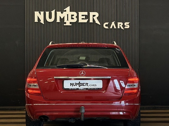 Mercedes-Benz C180 9 of 26