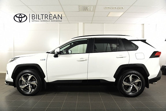Toyota RAV4 2 of 14