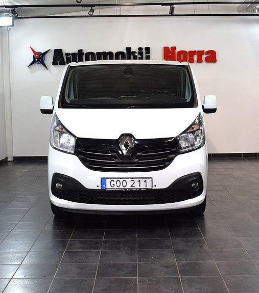 Renault Trafic 2 of 18