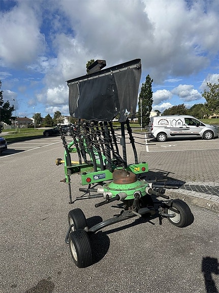 Deutz-Fahr Swatmaster 3421 2 of 9