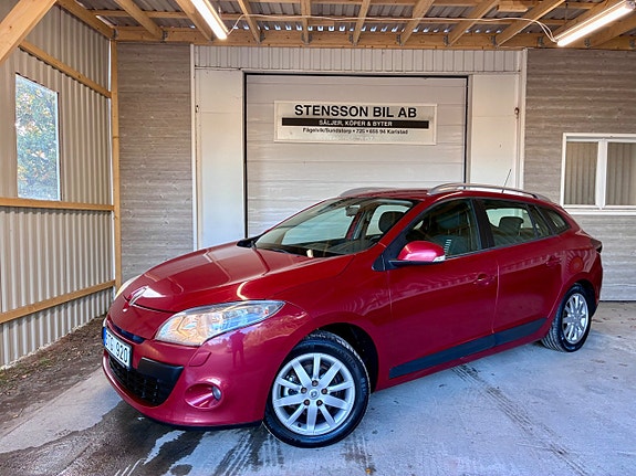 Renault Megane 2 of 10