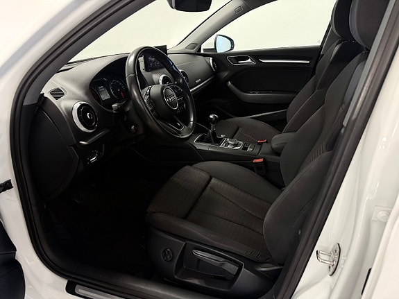 Audi A3 8 of 16