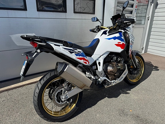 Honda CRF 1100 Africa Twin Adventure Sports DCT 10 of 11
