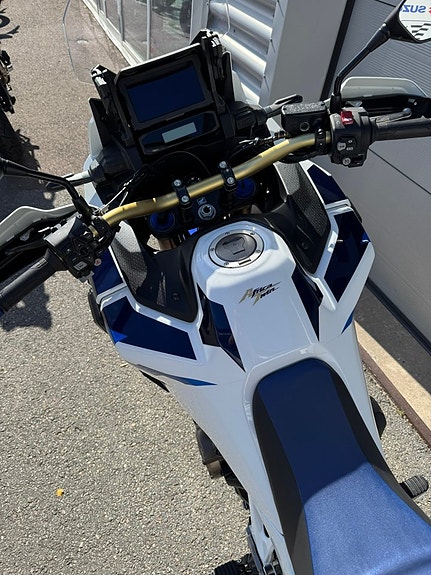 Honda CRF 1100 Africa Twin Adventure Sports DCT 6 of 11