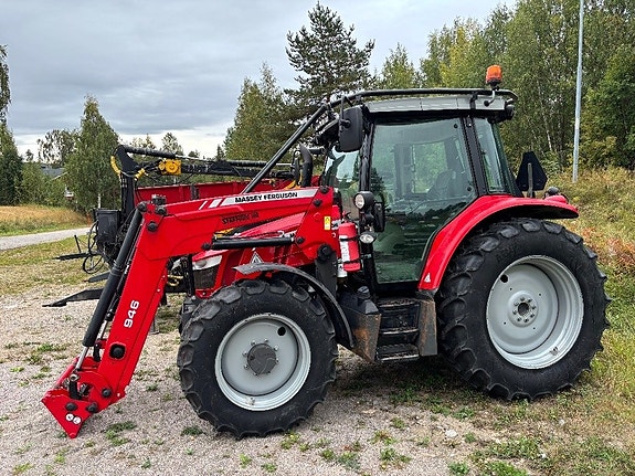 Massey Ferguson 5610 Skogsutrustad