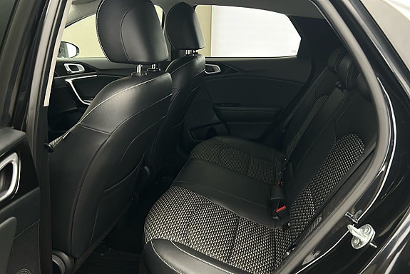 Kia XCeed 13 of 22