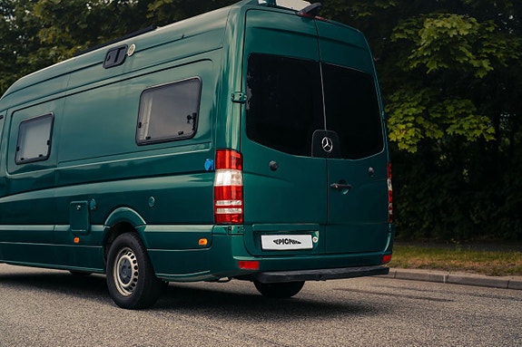 Mercedes-Benz Sprinter 208 5 of 17