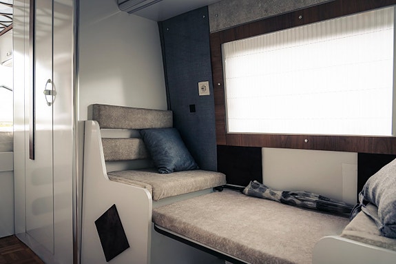 Mercedes-Benz Sprinter 208 17 of 17