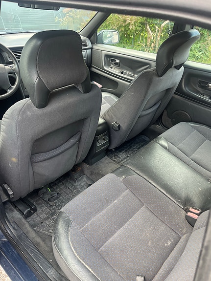 Volvo V70 7 of 8