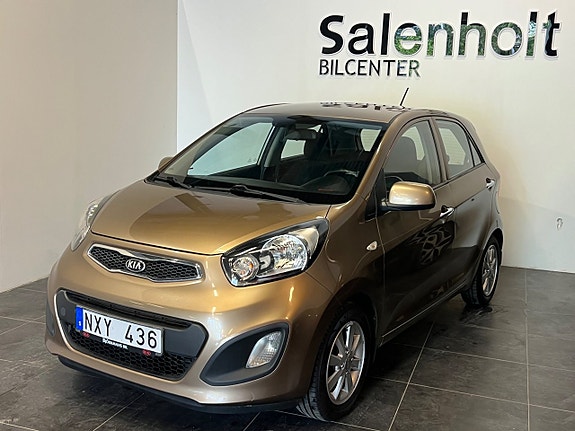Kia Picanto 2 of 25