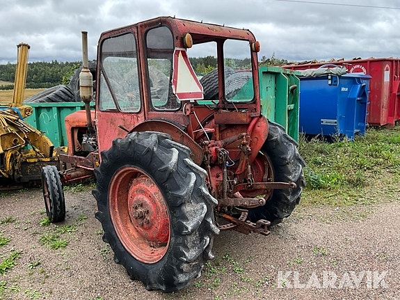 Traktor Volvo BM 320 3 of 6