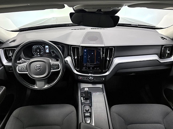 Volvo XC60 13 of 19