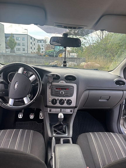 Ford Focus 11 of 18