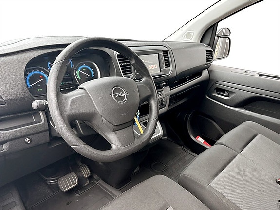 Opel Vivaro-e 6 of 15