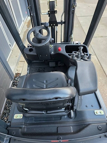 Linde E 12 6 of 6