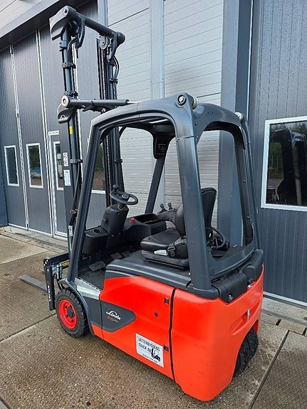 Linde E 15 4 of 7