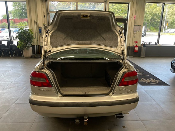 Volvo S40 6 of 22