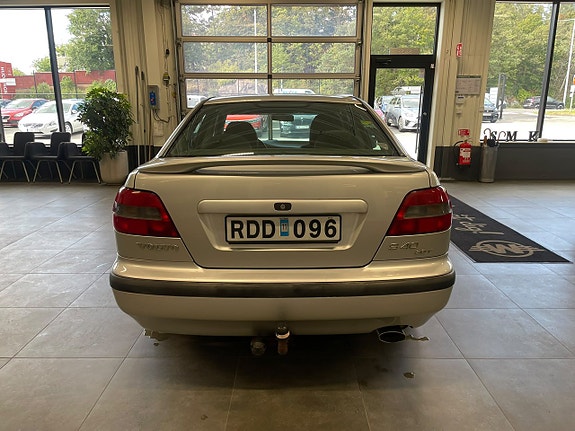 Volvo S40 5 of 22