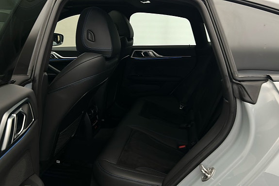 BMW i4 13 of 27