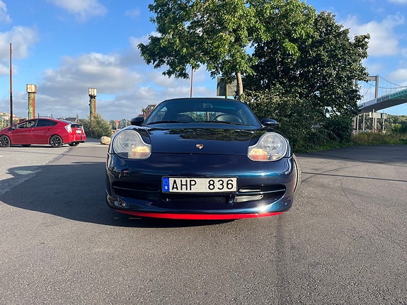 Porsche 911 Carrera 6 of 14