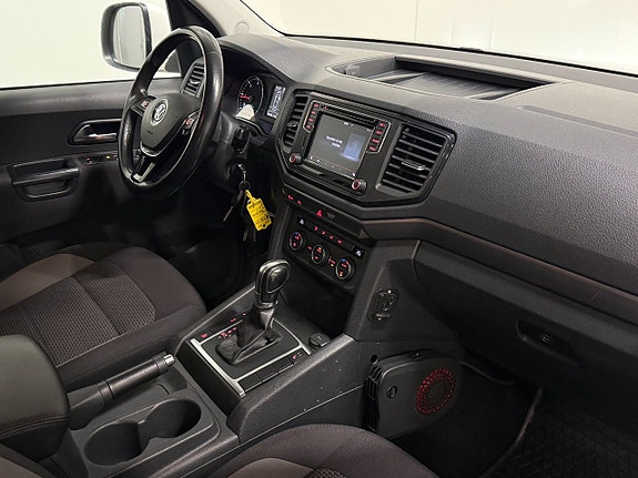 Volkswagen Amarok 7 of 20