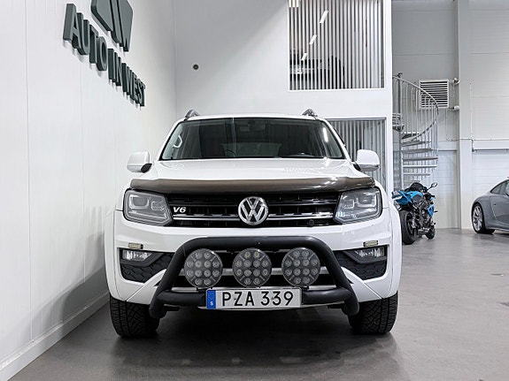 Volkswagen Amarok 20 of 20