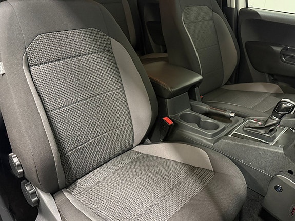 Volkswagen Amarok 9 of 20