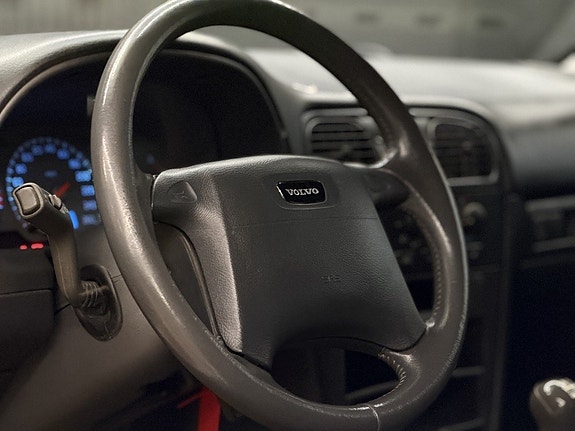 Volvo S40 16 of 24