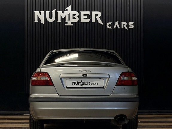 Volvo S40 8 of 24