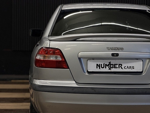 Volvo S40 10 of 24