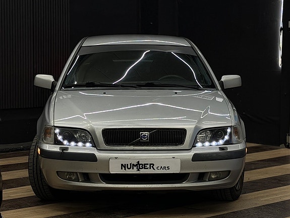 Volvo S40 5 of 24