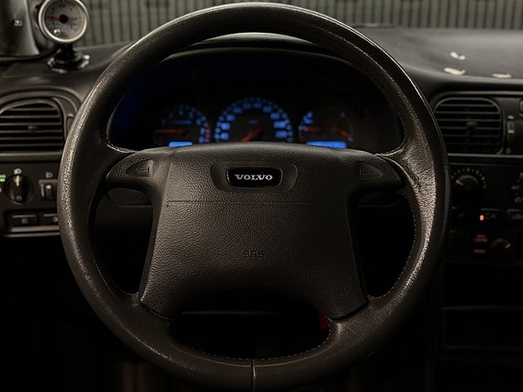 Volvo S40 19 of 24
