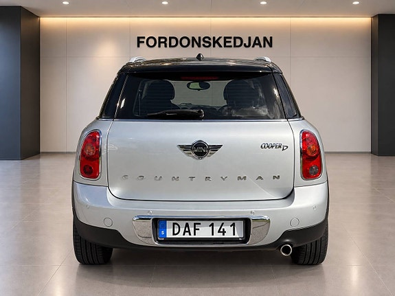 MINI Countryman Cooper D 6 of 17