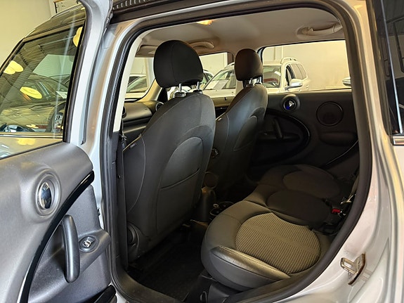 MINI Countryman Cooper D 16 of 17